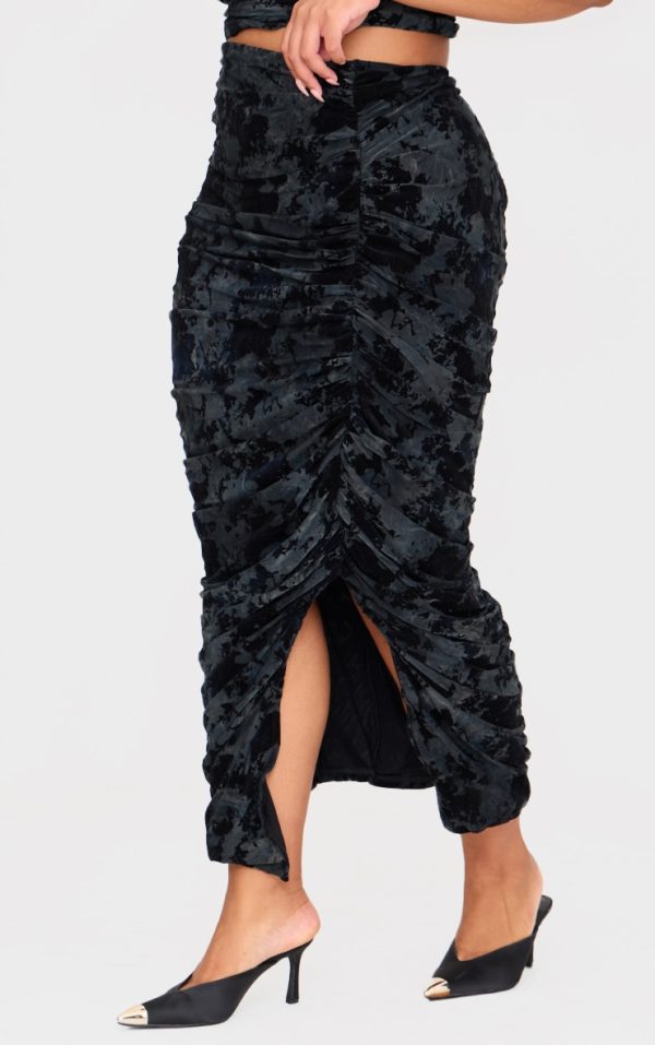 Plus Black Devore Ruched Maxi Skirt