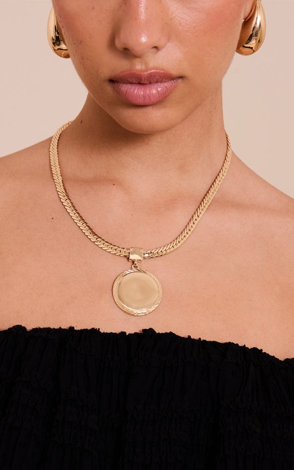 Gold Skinny Chain Necklace With Circular Pendant