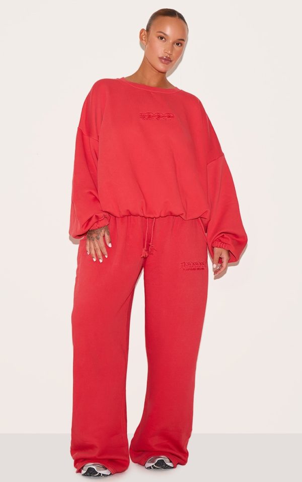 Plus Red Prettylittlething Embroidered Straight Leg Sweatpants