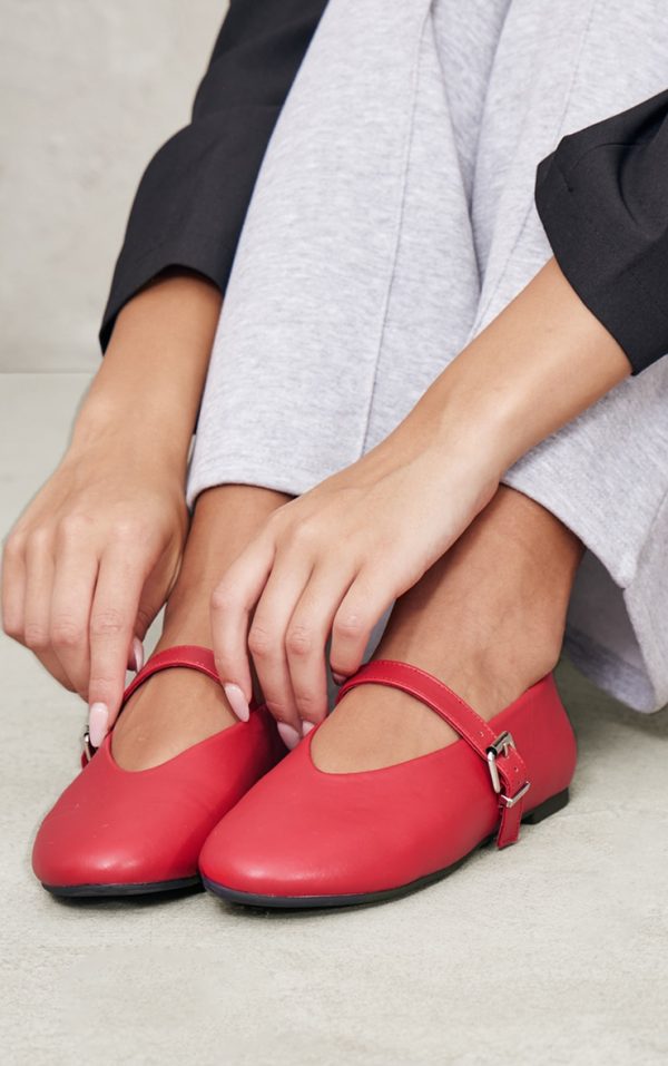 Red PU Round Toe Ballet Pumps