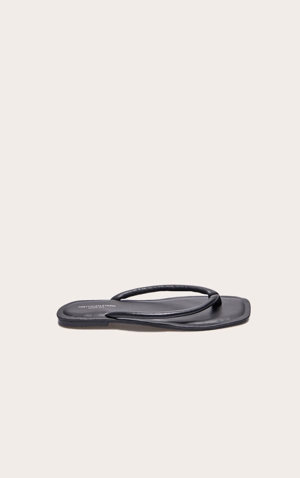 Black Wide Fit Real Leather Toe Thong Flat Sandals
