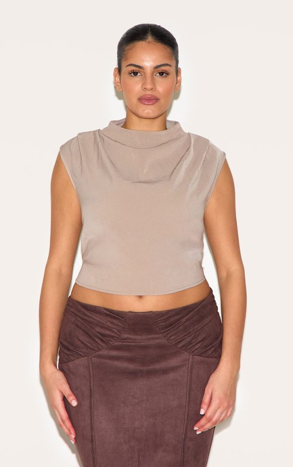 Plus Mushroom Woven Pleated Boxy Top