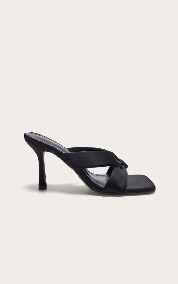 Black Square Toe Thong Padded Heeled Mules