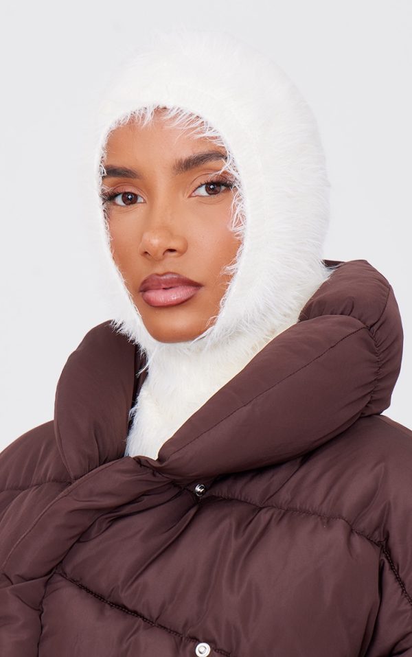 Cream Eyelash Knit Snood