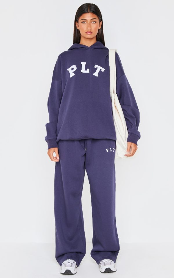PRETTYLITTLETHING Navy Logo Oversize Wide Leg Sweatpants