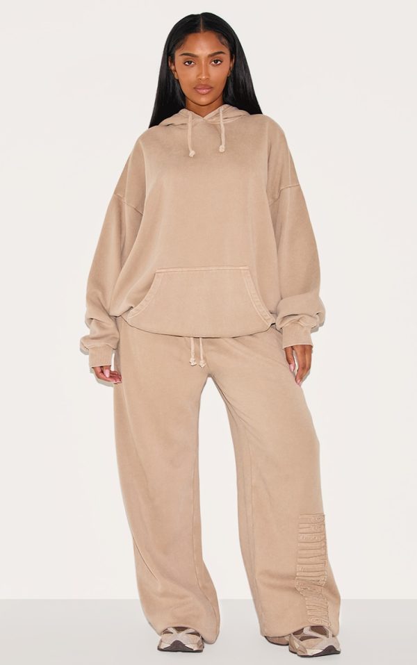 PRETTYLITTLETHING Shape Stone Sweatpants