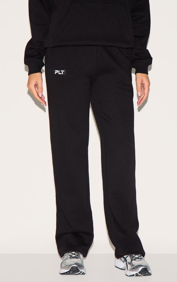 PRETTYLITTLETHING Logo Black Badge Detail Straight Sweatpants