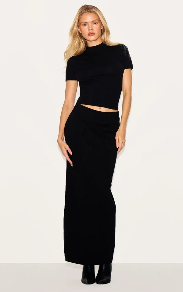 Black Basic Knit Maxi Skirt