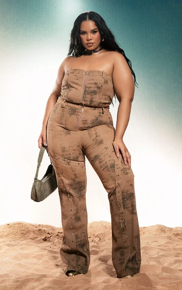 Plus Brown Acid Wash Studded Detail Flare Jeans