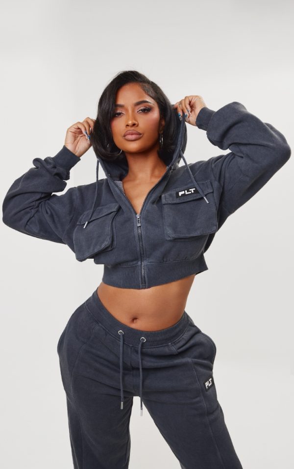 PRETTYLITTLETHING Shape Washed Charcoal Cargo Cropped Hoodie