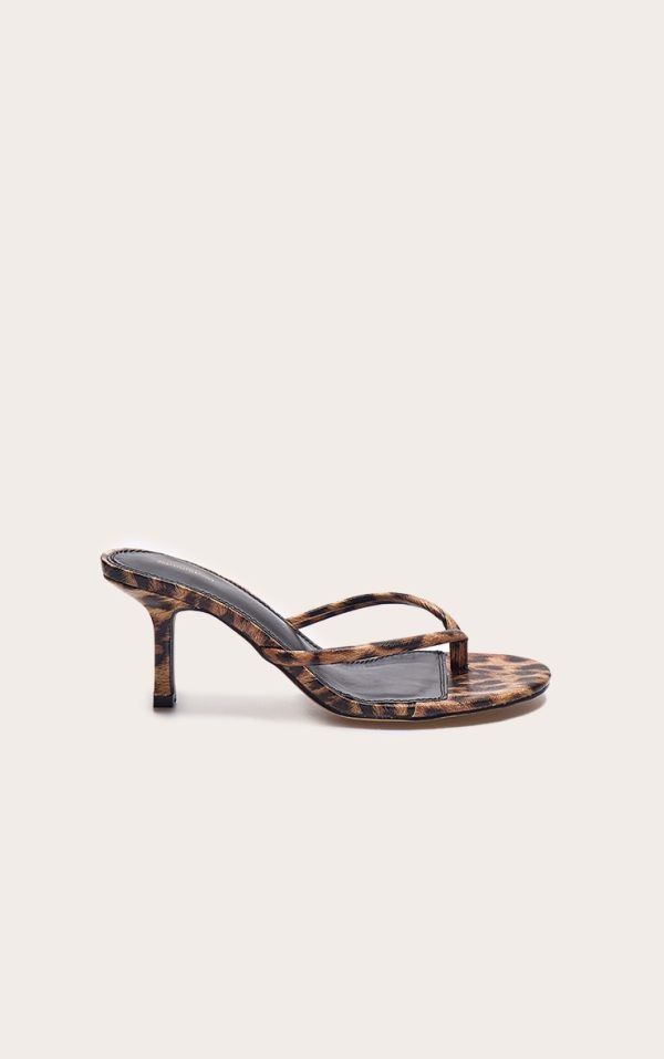 Leopard Print PU Round Toe Thong Mid Heeled Mules