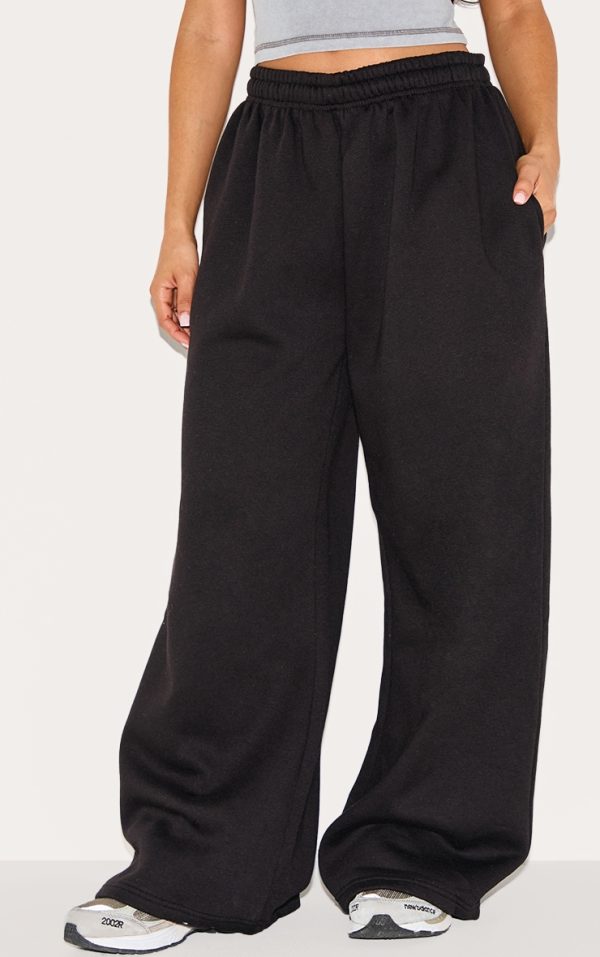 Petite Black Super Wide Leg Elasticated Waist Sweatpants