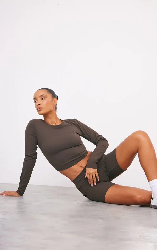 Espresso Ultimate Sculpt Long Sleeve Crop Gym Top