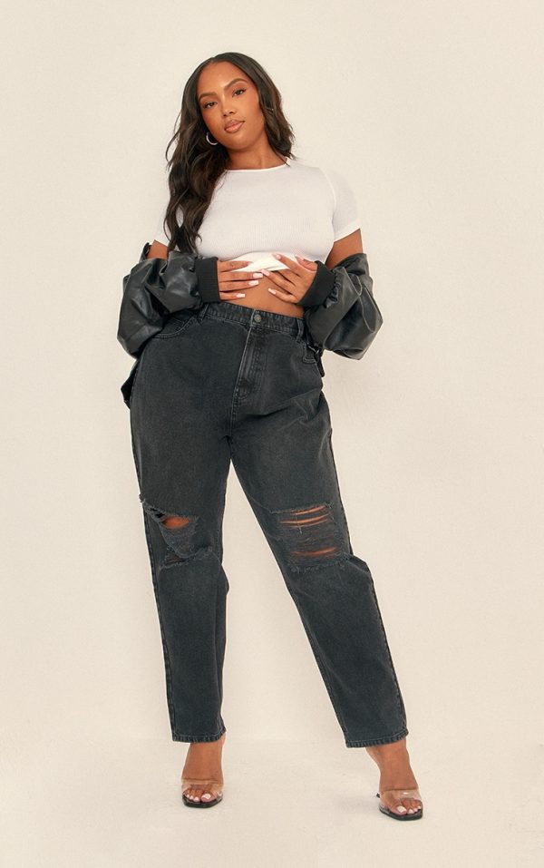 PRETTYLITTLETHING Plus Washed Black Ripped Knee Mom Jeans