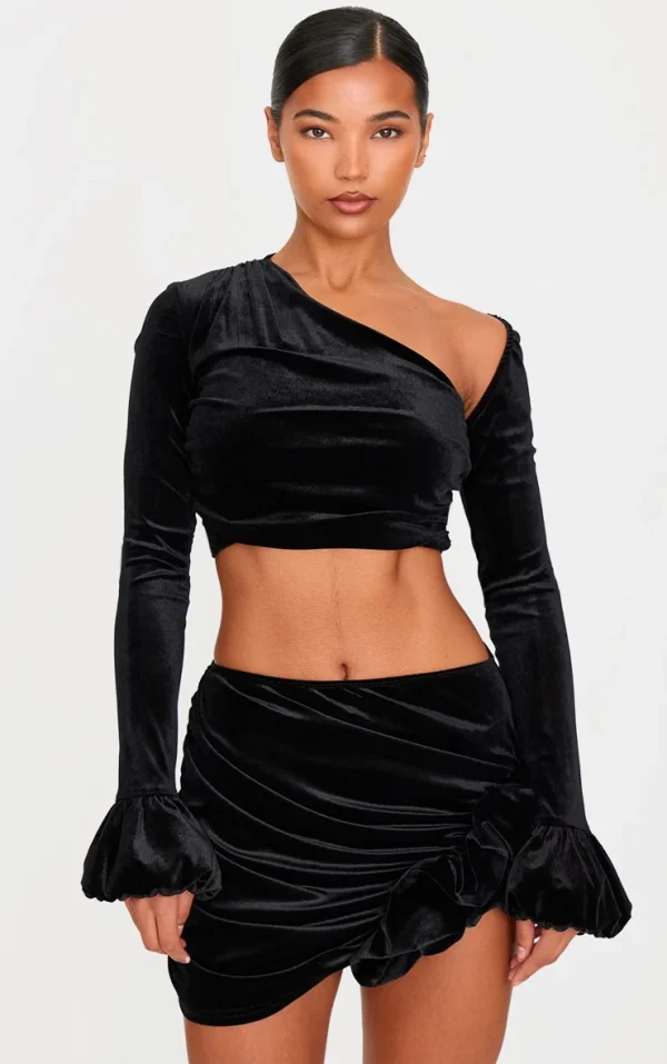 Black Velvet Puff Sleeve Cropped Top