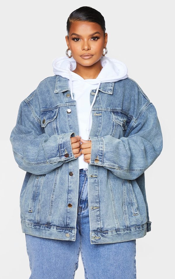 PRETTYLITTLETHING Plus Vintage Wash Oversized Boyfriend Denim Jacket