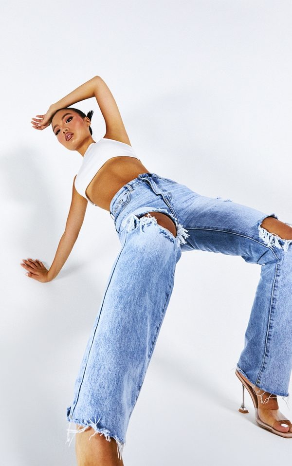 PRETTYLITTLETHING Petite Light Blue Wash Ripped Long Leg Straight Jeans