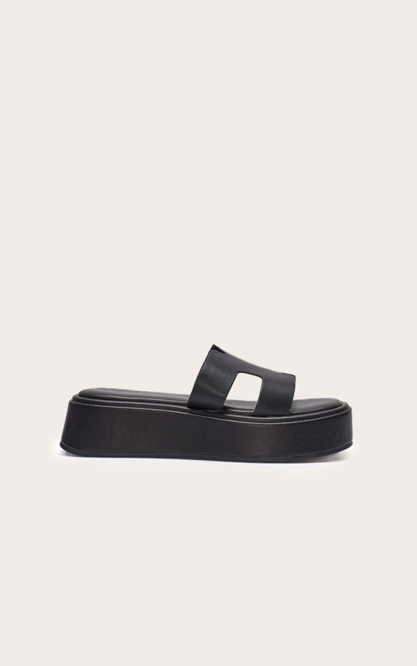 Black Pu Strap Round Toe Flatform Sandals
