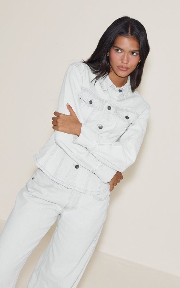 Ice Blue Long Sleeve Cinch Waist Denim Jacket