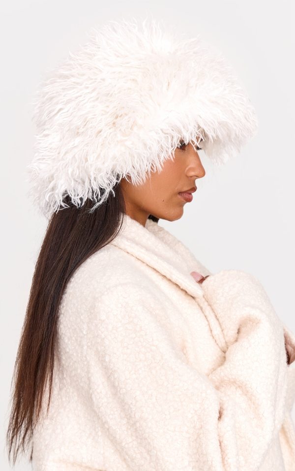 Cream Faux Fur Fluffy Slouch Bucket Hat