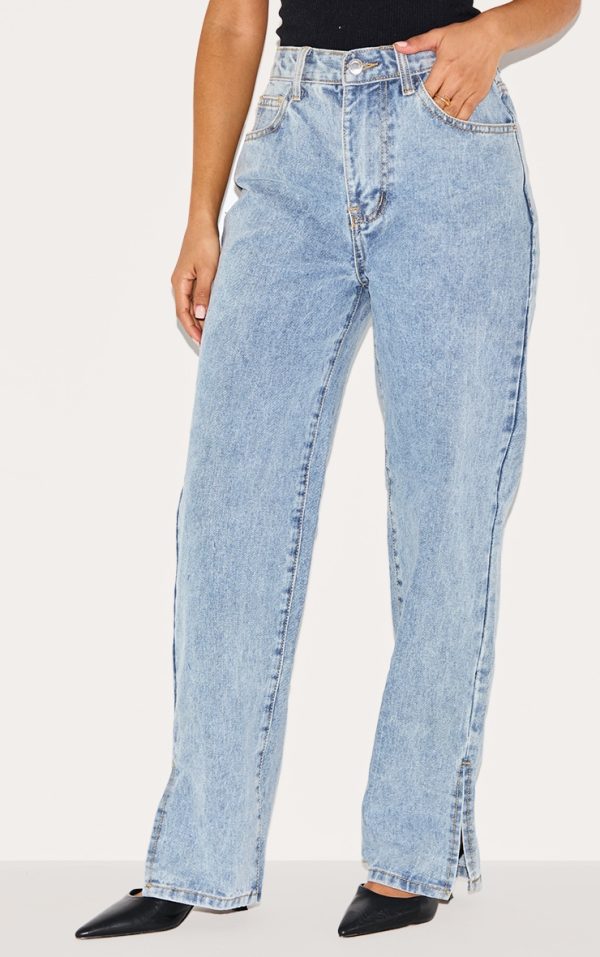 PRETTYLITTLETHING Petite Light Blue Split Hem Jeans