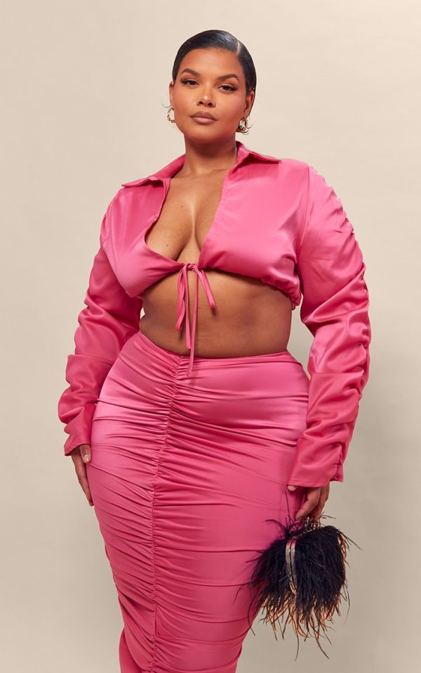 Plus Fuchsia Ruched Satin Sleeve Cropped Shirt