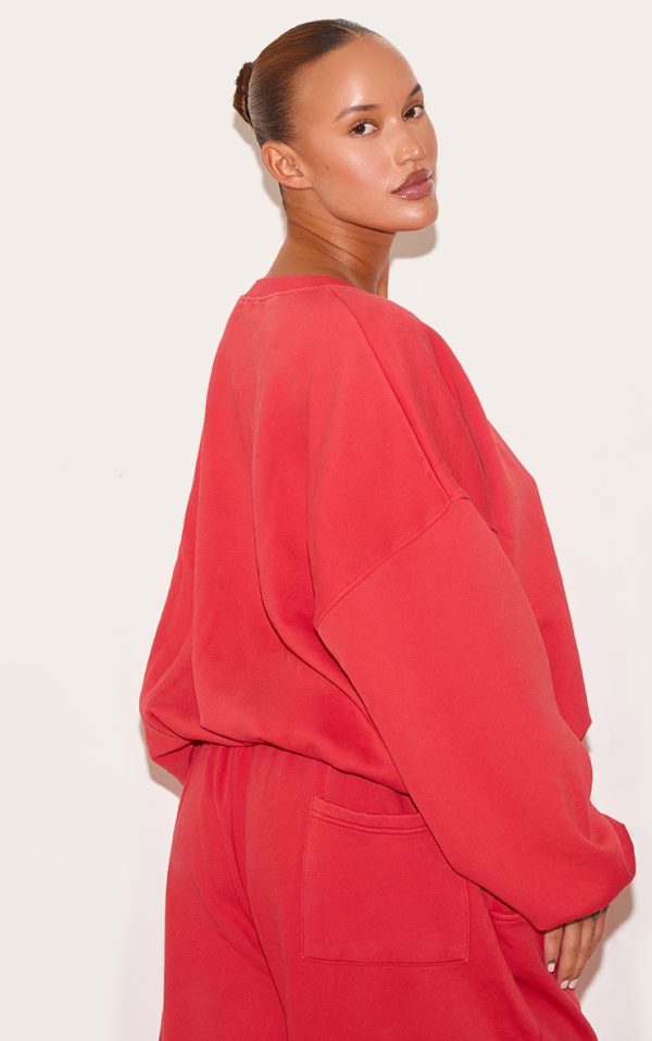 Plus Red Embroidered PrettyLittleThing Oversized Sweatshirt