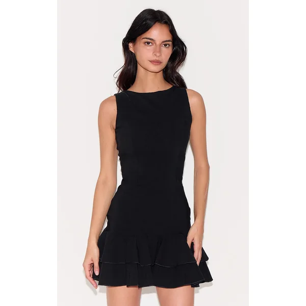 Black Boat Neck Pleated Hem Shift Dress