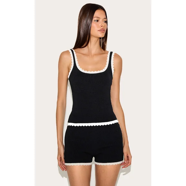 Black Knitted Scallop Edge High Waisted Shorts