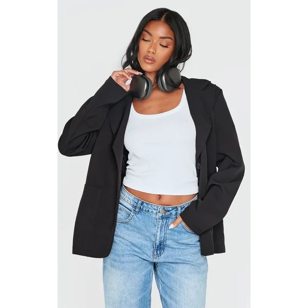 Black Minimal Single Breasted Blazer