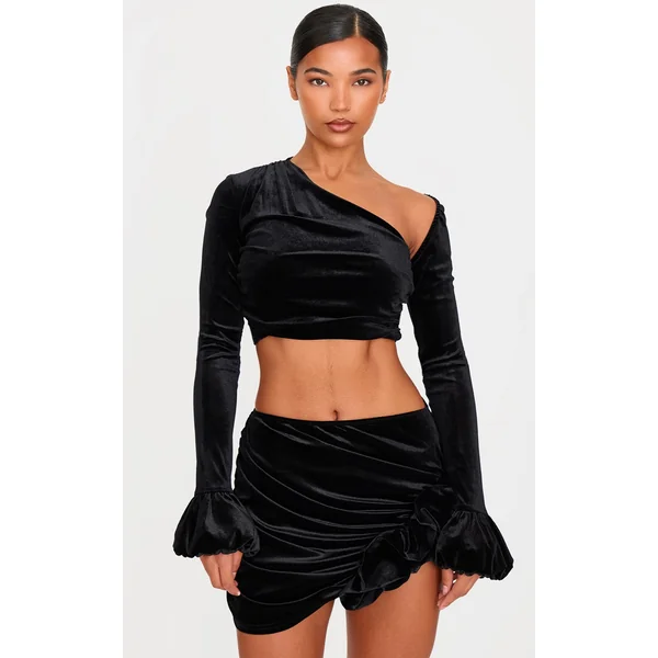 Black Velvet Puff Sleeve Cropped Top