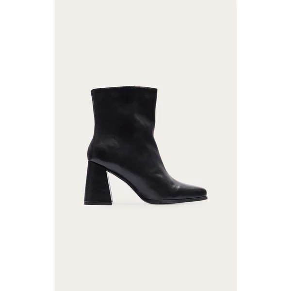 Black Wide Fit PU Square Toe Block Heeled Ankle Boots