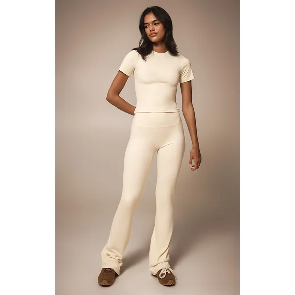 Bone Sculpt Straight Leg Yoga Pants