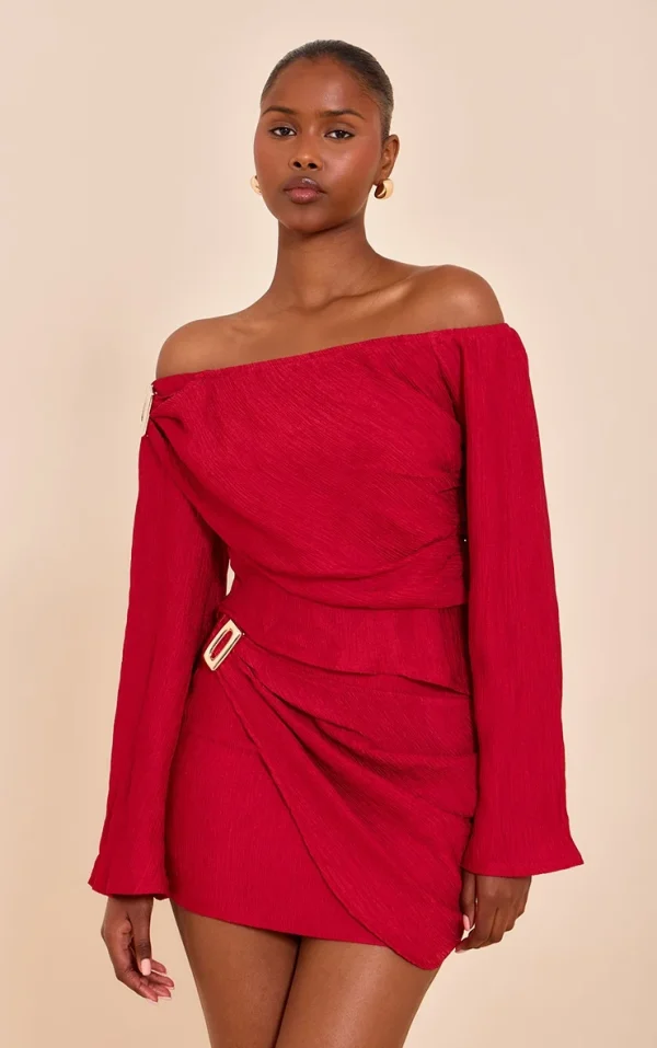 Tomato Red Textured Mid Rise Mini Skirt