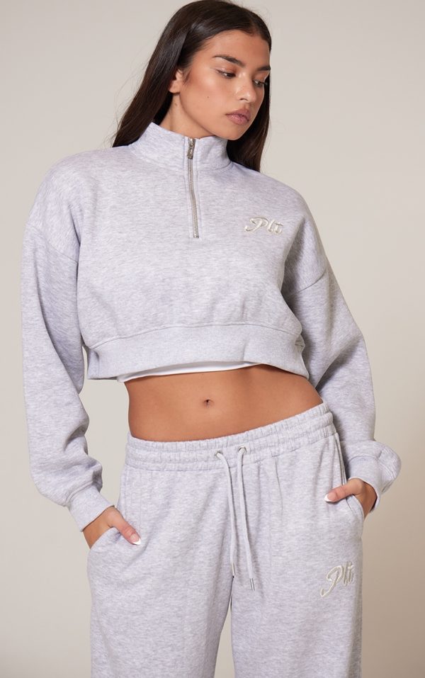 PRETTYLITTLETHING Grey Marl Tonal Embroidered Cropped Half Zip Sweatshirt