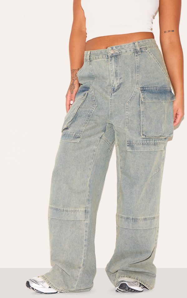 Plus Vintage Wash Cargo Wide Leg Denim Jeans