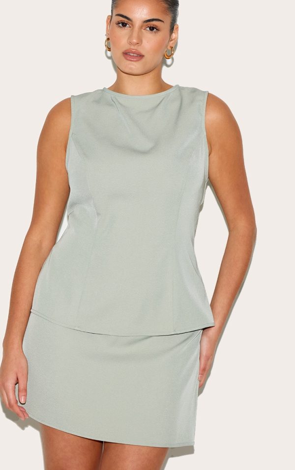Plus Sage Khaki Woven Mid Rise Mini Skirt