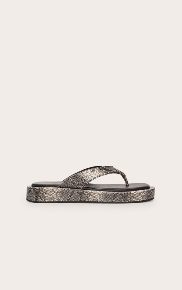 Snake Pu Round Toe Thong Flatform Sandals
