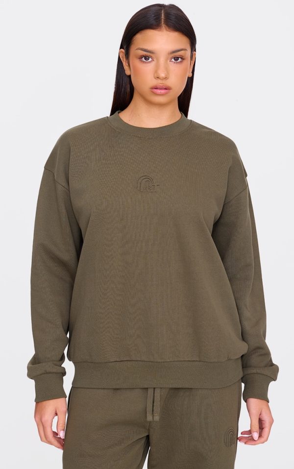 PRETTYLITTLETHING Olive Premium Embossed Oversized Fit Sweatshirt