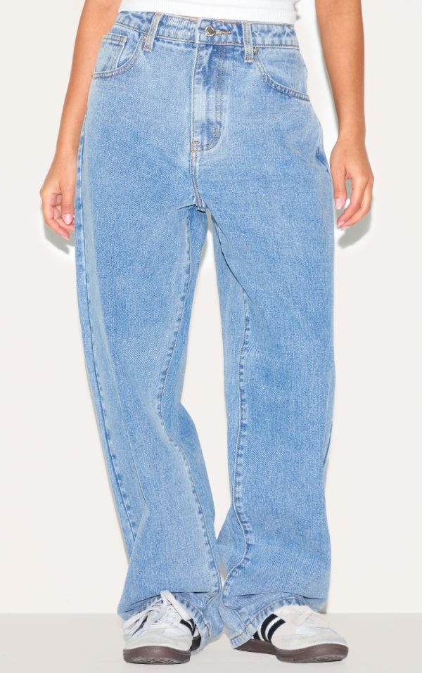 PRETTYLITTLETHING Petite Mid Blue Wash High Waist Boyfriend Jeans