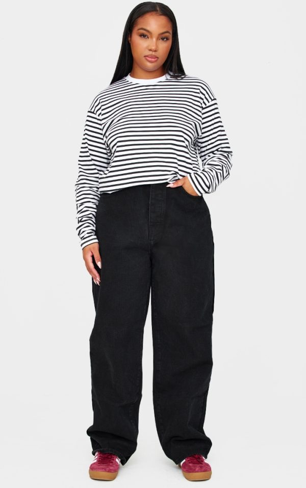 PRETTYLITTLETHING Plus Washed Black Boyfriend Jeans