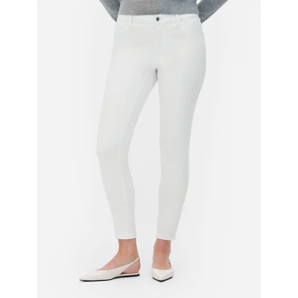 Essential Mid-Rise Skinny Jeans | Regular - White
