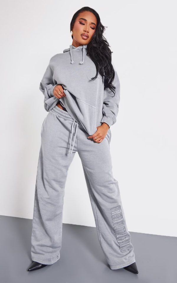 PRETTYLITTLETHING Shape Grey Sweatpants