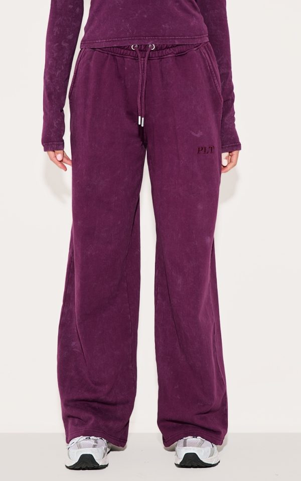 PRETTYLITTLETHING Plum Washed Low Rise Oversized Wide Leg Sweatpants