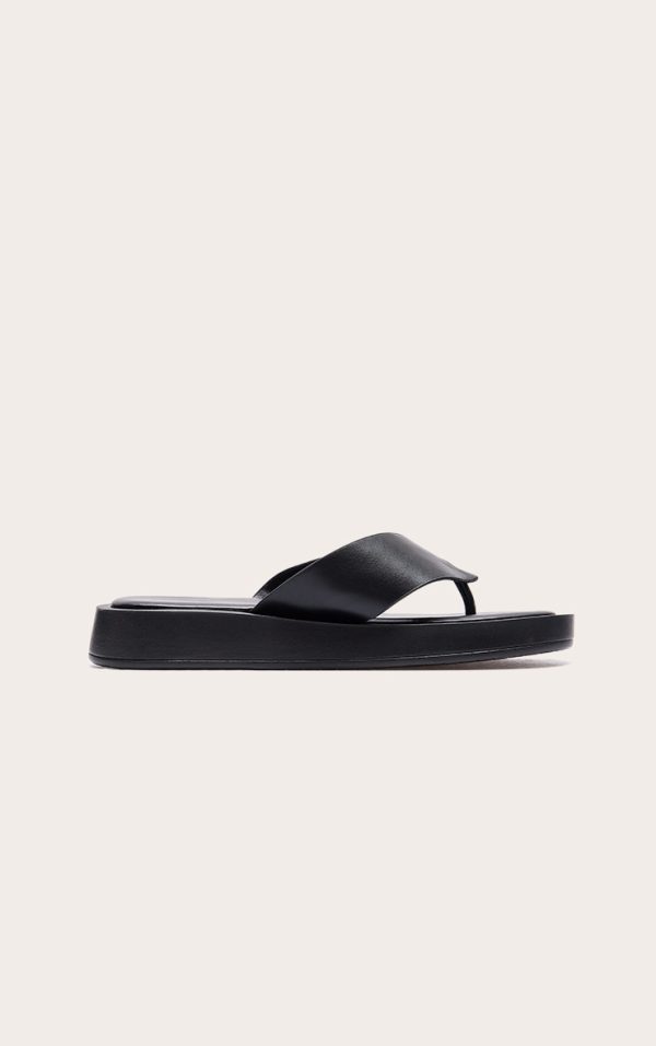 Black Chunky Sandal Toe Post Flip Flops