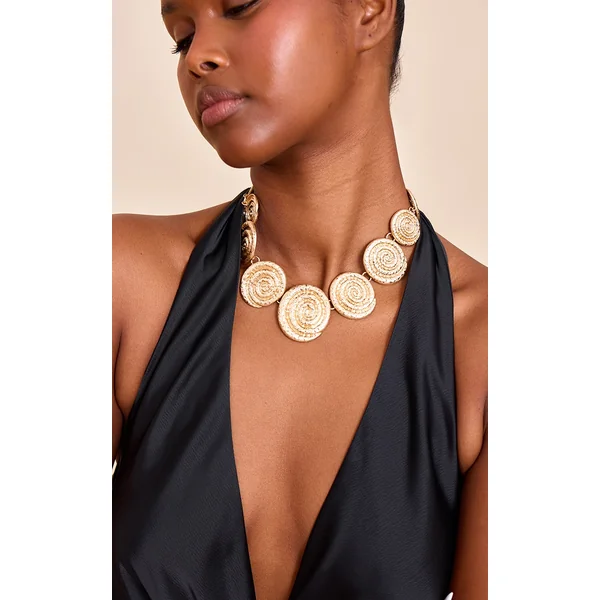 Gold Hammered Swirl Detail Chunky Necklace