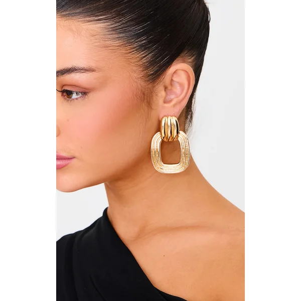 Gold Ribbed Hoop Door Knocker Earrings