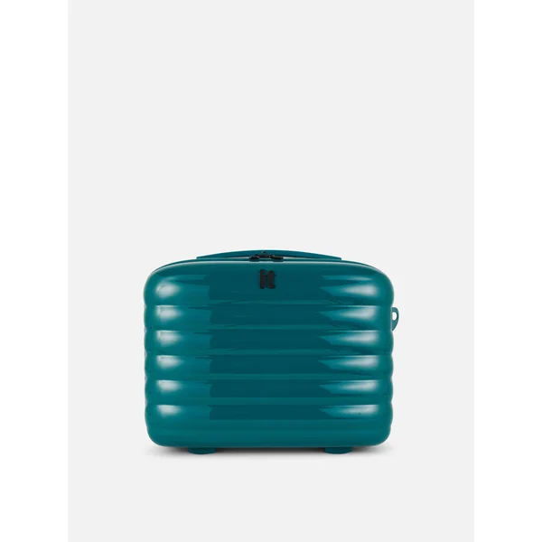 iT Ribbed Vanity Case With Carry Straps - Teal