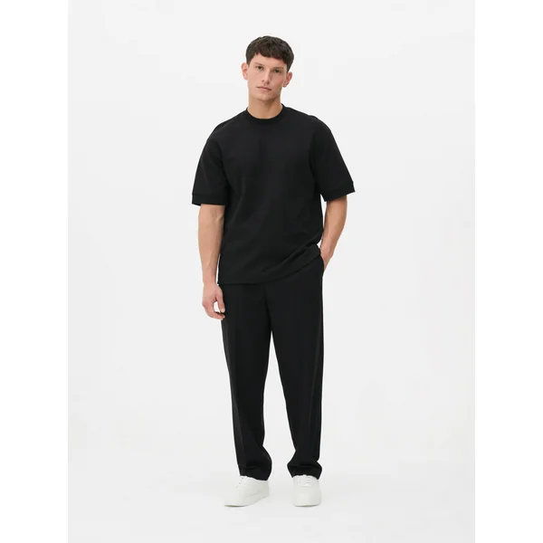 Kem Cuffed Sleeve T-Shirt - Black