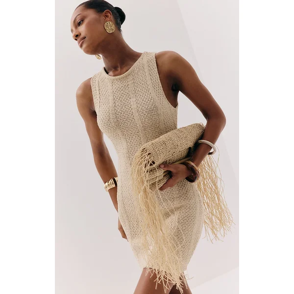 Natural Fringed Raffia Wooden Handle Beach Grab Bag